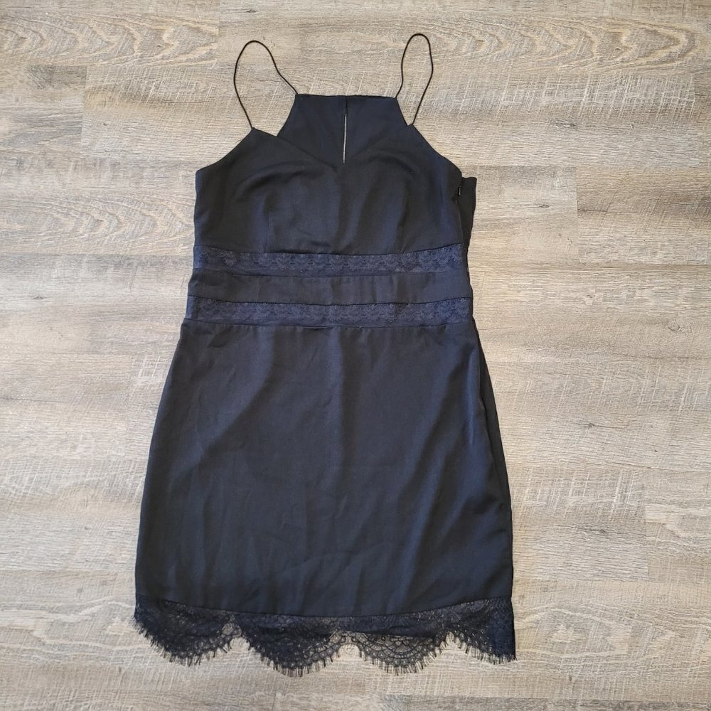 NWT WYLDR | Allie Dress Lace | Sz. L - Picture 5 of 11